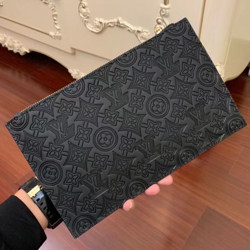 Mens Louis Vuitton Clutch Bags